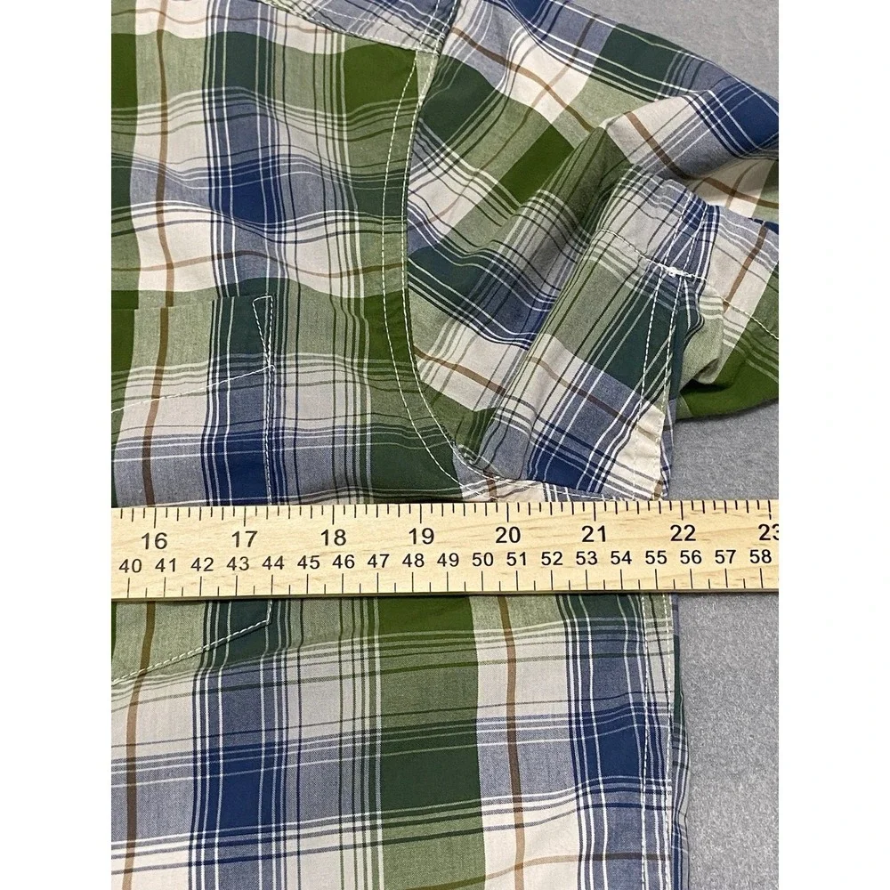 The North Face Mens Green Blue Plaid Short Sleeve Button Up Shirt Size M